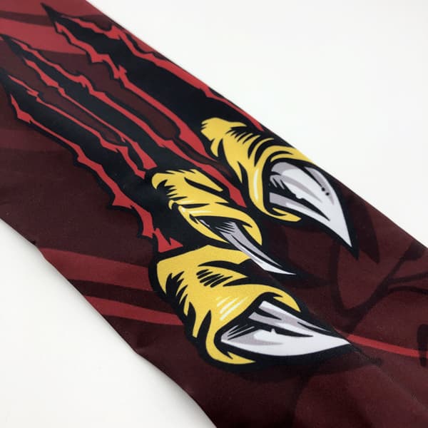 l'intérieur d'une manche de compression avec une bande en silicone