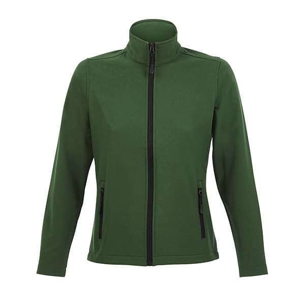 groene softshell op witte achtergrond